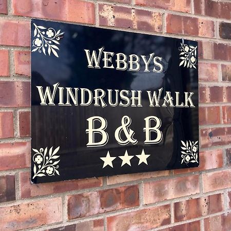 Webbys Windrush Walk Acomodação com café da manhã Bourton-on-the-Water Exterior foto